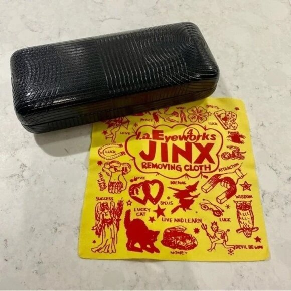 l.a.Eyeworks Case - Picture 2 of 5